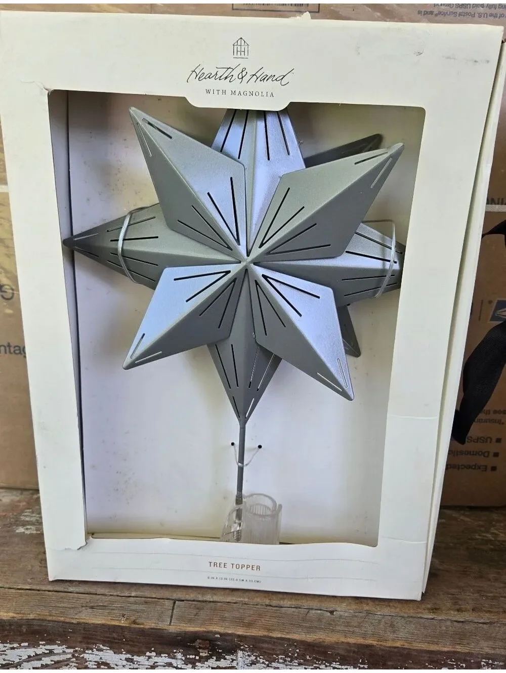 Hearth & Hand with Magnolia Metal Star Christmas Tree Topper in box 9 x 13